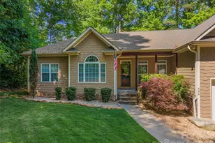 686 White Oaks Rd, Mooresville, NC 28115 - Photo 2
