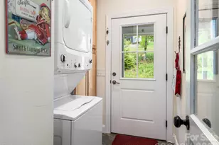 565 Bailey St, Mars Hill, NC 28754 - Photo 28