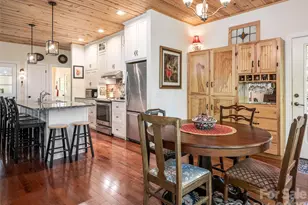 565 Bailey St, Mars Hill, NC 28754 - Photo 14