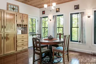 565 Bailey St, Mars Hill, NC 28754 - Photo 18