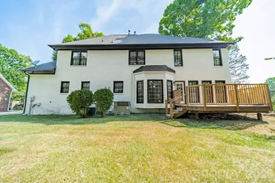11550 Falling Leaves Drive, Charlotte, NC 28277 - Photo 10