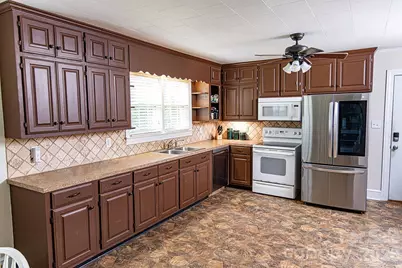 1399 Ruby Spencer Street, Newton, NC 28658 - Photo 8