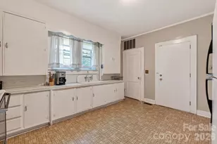 1365 Yancey St, Lancaster, SC 29720 - Photo 12
