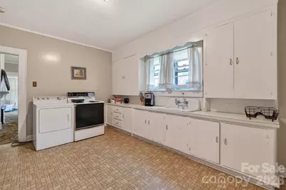 1365 Yancey Street, Lancaster, SC 29720 - Photo 14