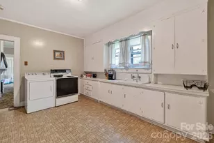 1365 Yancey St, Lancaster, SC 29720 - Photo 14