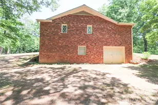112 Forest Ave NE, Valdese, NC 28690 - Photo 8