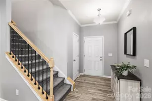 1530 Starmount Cove Ln, Charlotte, NC 28210 - Photo 4