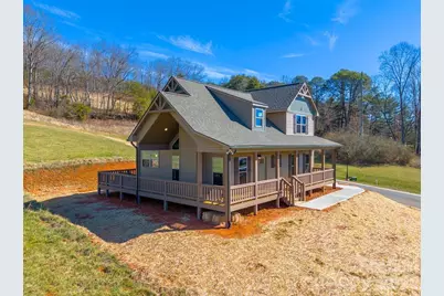 50 Fairview Street, Franklin, NC 28734 - Photo 2
