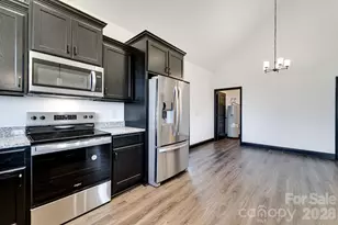 50 Fairview St, Franklin, NC 28734 - Photo 12