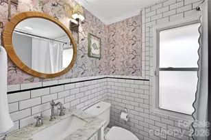 536 Inwood Dr, Charlotte, NC 28209 - Photo 26