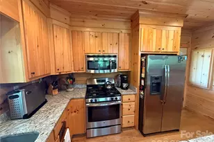 96 Boysenberry Dr, Nebo, NC 28761 - Photo 18