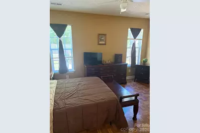 8019 Shiny Meadow Lane, Charlotte, NC 28215 - Photo 8