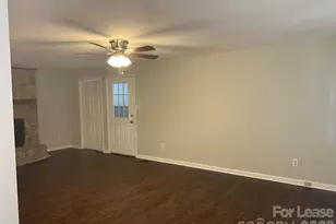 2995 Wonderland Ln, Conover, NC 28613 - Photo 2