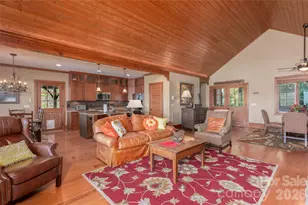601 Hawk Mountain Rd, Lake Toxaway, NC 28747 - Photo 8
