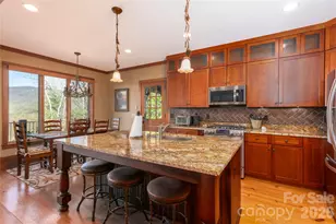 601 Hawk Mountain Rd, Lake Toxaway, NC 28747 - Photo 10