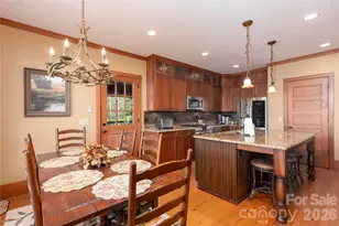 601 Hawk Mountain Rd, Lake Toxaway, NC 28747 - Photo 14