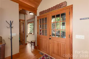 601 Hawk Mountain Rd, Lake Toxaway, NC 28747 - Photo 4