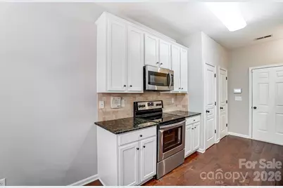 4914 Sunset Ridge Court, Charlotte, NC 28269 - Photo 14