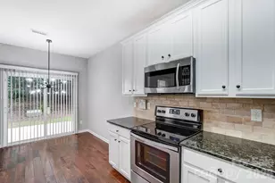4914 Sunset Ridge Ct, Charlotte, NC 28269 - Photo 12