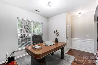 4914 Sunset Ridge Court, Charlotte, NC 28269 - Photo 8