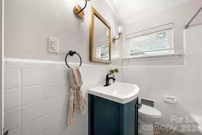 748 Stanfield Drive, Charlotte, NC 28210 - Photo 30