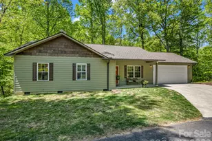 135 Half Moon Ln, Brevard, NC 28712 - Photo 2