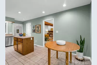 118 Timber Creek Road, Hendersonville, NC 28739 - Photo 16