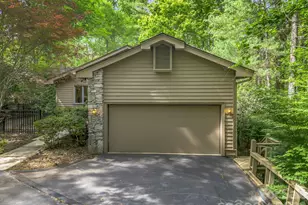 118 Timber Creek Rd, Hendersonville, NC 28739 - Photo 6