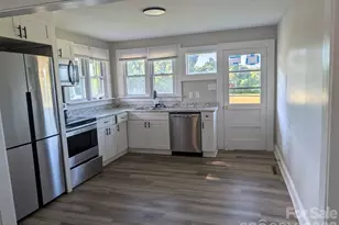 1903 Lynnwood Dr, Statesville, NC 28677 - Photo 6