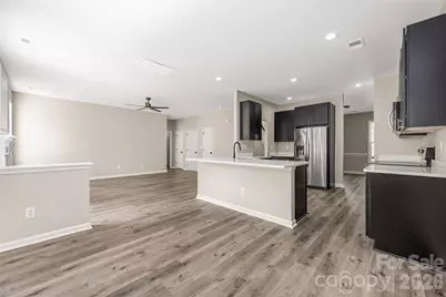 13834 Riding Hill Avenue, Charlotte, NC 28213 - Photo 16
