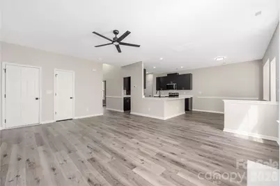 13834 Riding Hill Avenue, Charlotte, NC 28213 - Photo 32