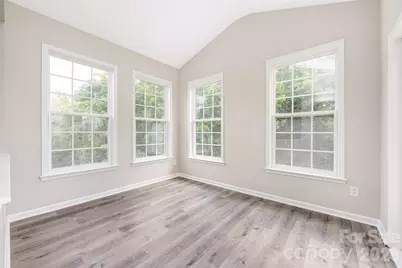 13834 Riding Hill Avenue, Charlotte, NC 28213 - Photo 26