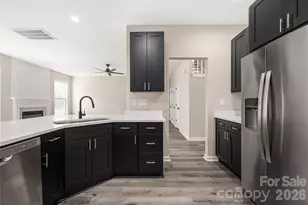 13834 Riding Hill Ave, Charlotte, NC 28213 - Photo 12