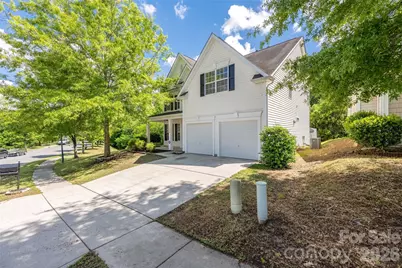 13834 Riding Hill Avenue, Charlotte, NC 28213 - Photo 2