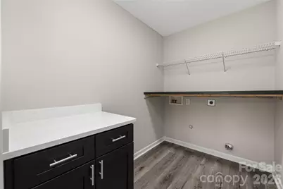 13834 Riding Hill Avenue, Charlotte, NC 28213 - Photo 22
