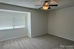 11000 Carmel Crossing Rd, Charlotte, NC 28226 - Photo 8