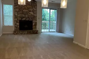 6311 Windsor Gate Ln, Charlotte, NC 28215 - Photo 12
