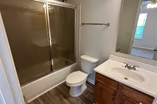 6311 Windsor Gate Ln, Charlotte, NC 28215 - Photo 26