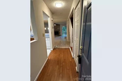 6311 Windsor Gate Lane, Charlotte, NC 28215 - Photo 14