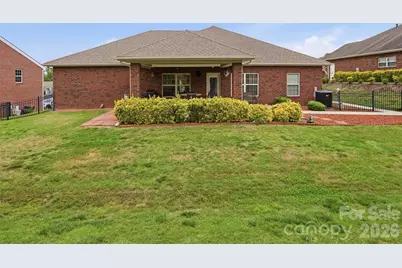 2425 Winnsford Lane, Gastonia, NC 28056 - Photo 8