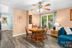 28 Cathys Cv Rd, Hendersonville, NC 28792 - Photo 14