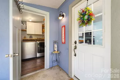 28 Cathys Cove Road, Hendersonville, NC 28792 - Photo 6