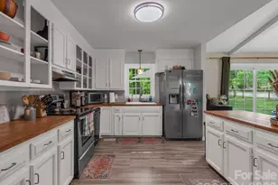 701 Hickory Hill Ct, Gastonia, NC 28054 - Photo 14