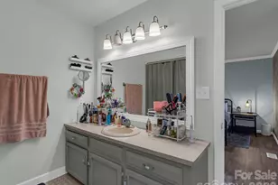 701 Hickory Hill Ct, Gastonia, NC 28054 - Photo 22