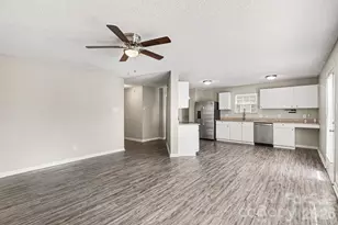 12425 Stowe Acres Dr, Charlotte, NC 28262 - Photo 4
