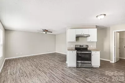 12425 Stowe Acres Drive, Charlotte, NC 28262 - Photo 6