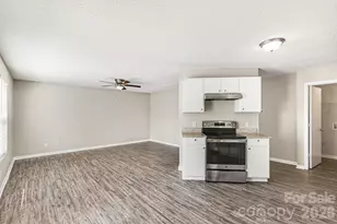 12425 Stowe Acres Dr, Charlotte, NC 28262 - Photo 6