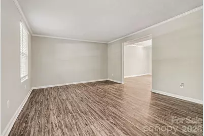 409 Vista Grande Circle, Charlotte, NC 28226 - Photo 2