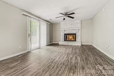 409 Vista Grande Circle, Charlotte, NC 28226 - Photo 6