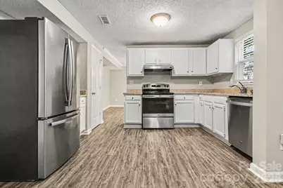 409 Vista Grande Circle, Charlotte, NC 28226 - Photo 8